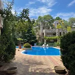 Anita B16 Sunny アパート サニービーチ