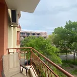 Anita B16 Sunny アパート サニービーチ